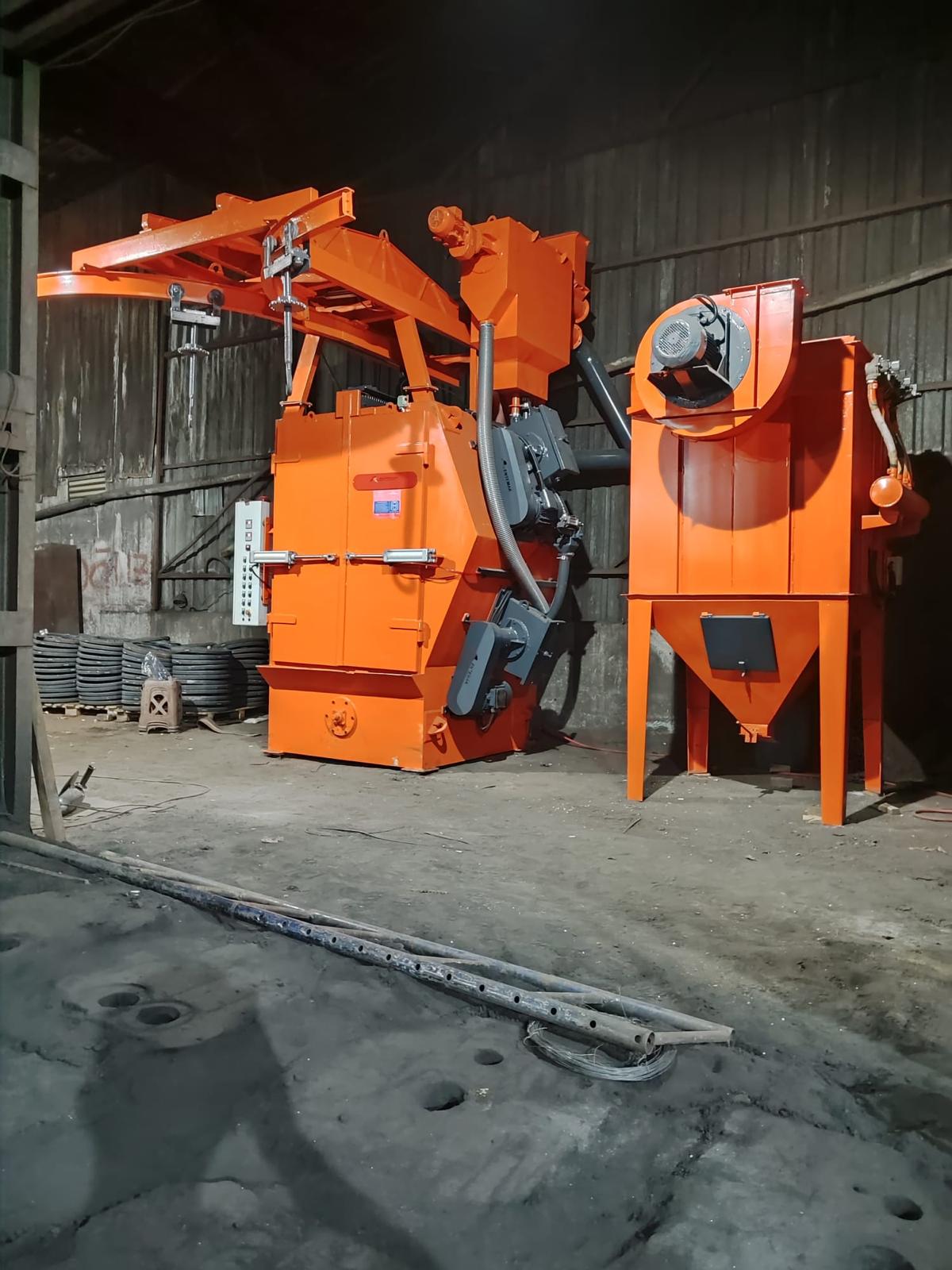 Döküm Serisi Askılı Kumlama Makinesi